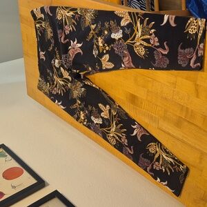 Suave Leggings Revolutionary Tummy Control Floral Paisley